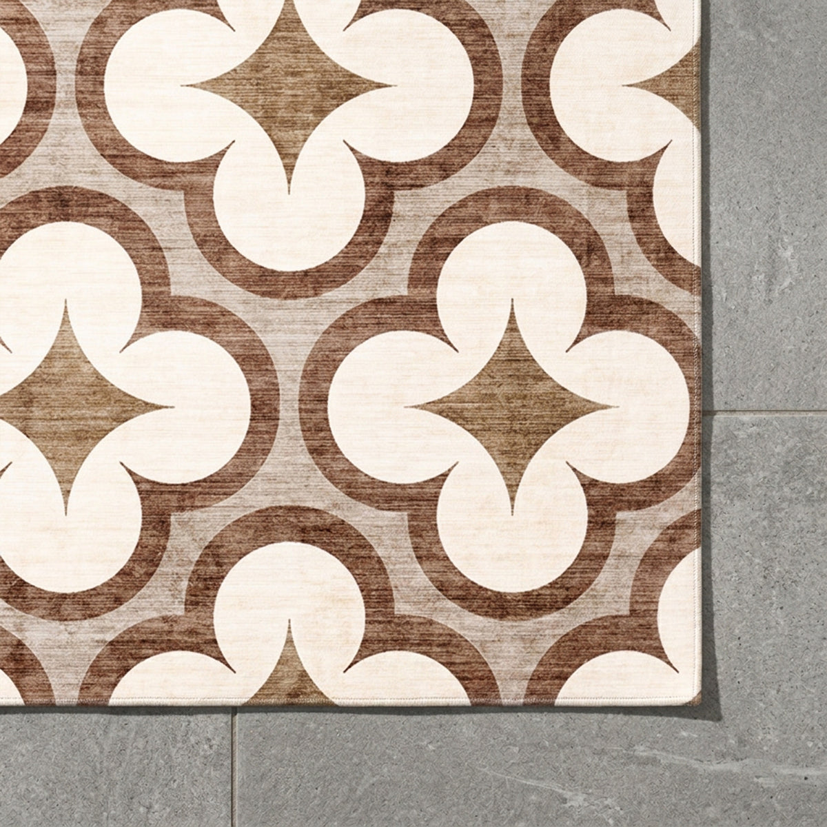 Geometric outdoor rug – Mosaic Clover Terracotta