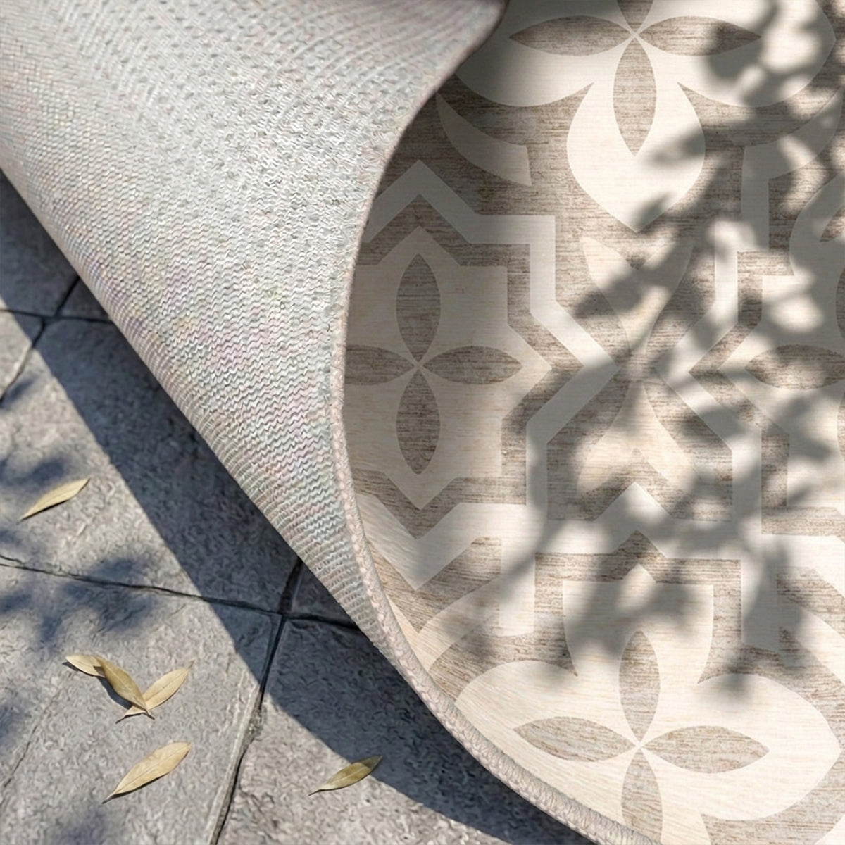 Geometric outdoor rug – Mosaic Medina Cream